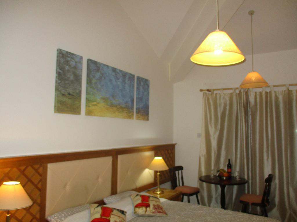 Galatex Beach Studio Apartment Limassol Luaran gambar